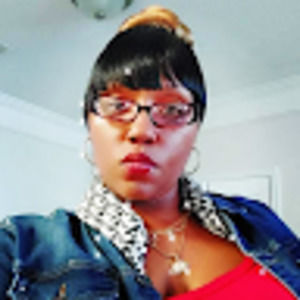 Meet your Posher, Curtishia